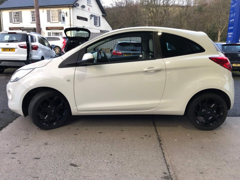 FORD KA